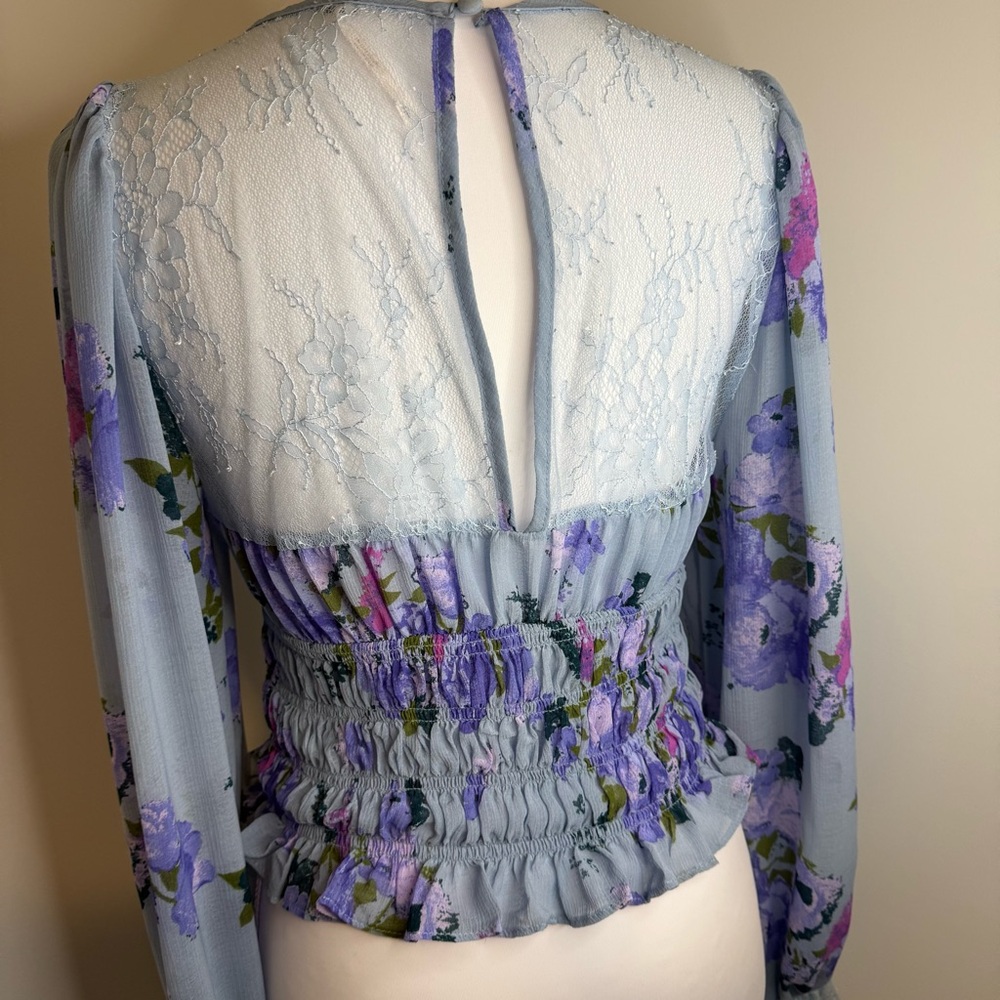 Free People Floral Lace Like New - Small - Picture 4 of 5